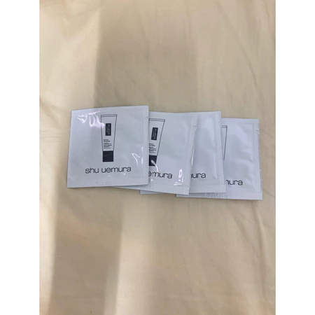 植村秀無極限保濕妝前乳1ml 試用包